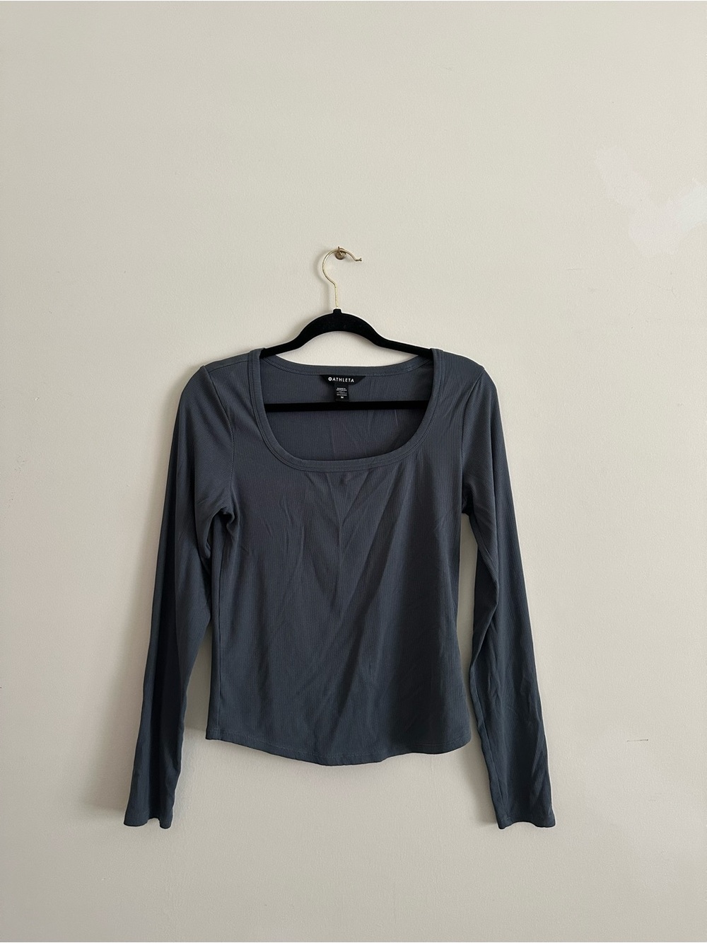 Athleta Scoop Neck Long-Sleeve Top in Slate Gray